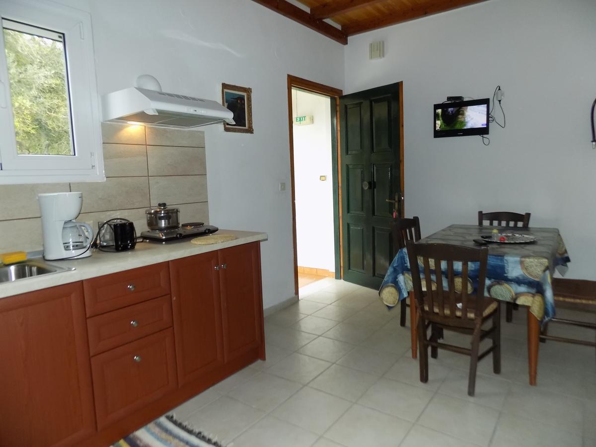 Villa Elli 1 Panoramic View Ípszosz Kültér fotó