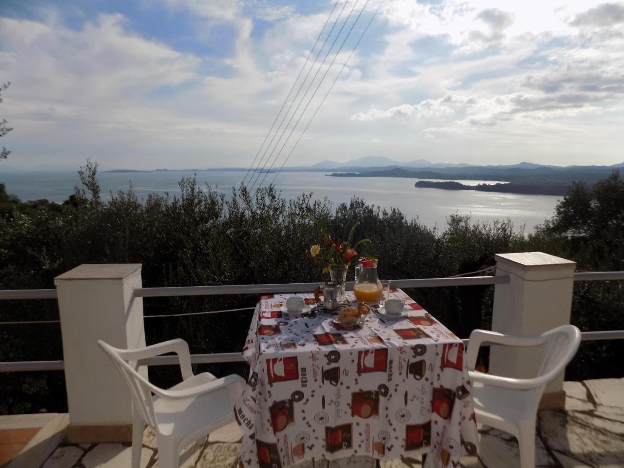 Villa Elli 1 Panoramic View Ípszosz Kültér fotó