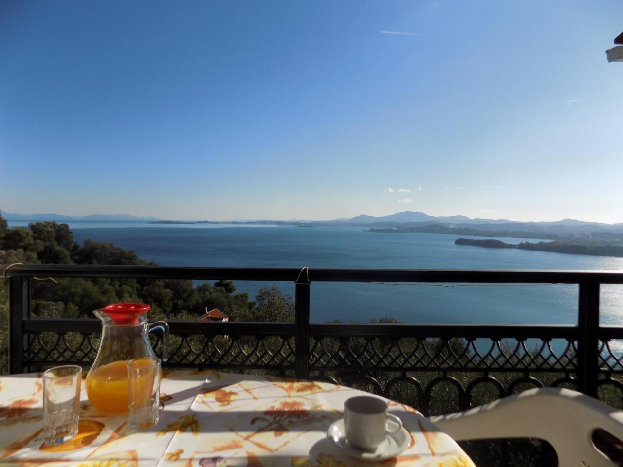 Villa Elli 1 Panoramic View Ípszosz Kültér fotó